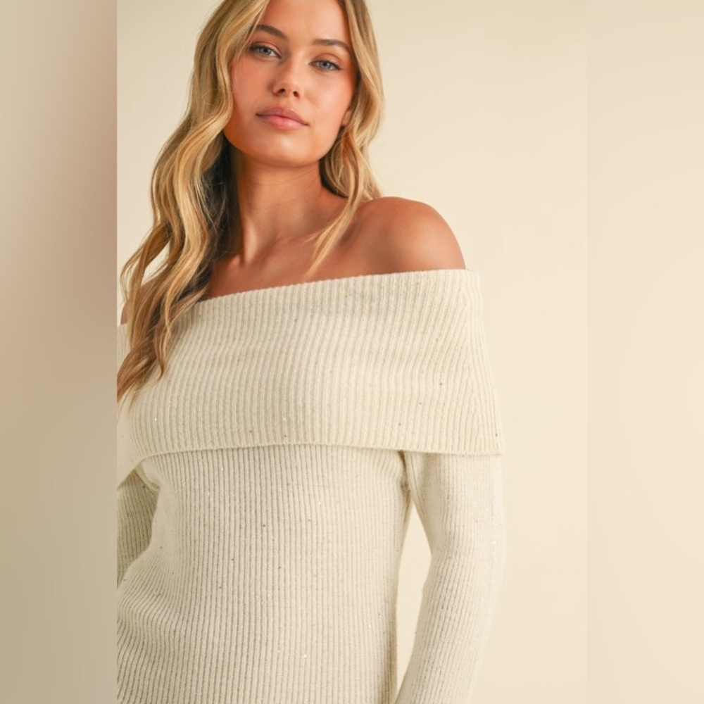 Casually Elegant Off-Shoulder Ivory/Cream Dress - Picture 3 of 5